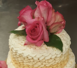 Jacquelyn's Bakeshop & Cafe Bakery Baker Hanover PA 17331 Cookies Cupcakes Wedding Cake